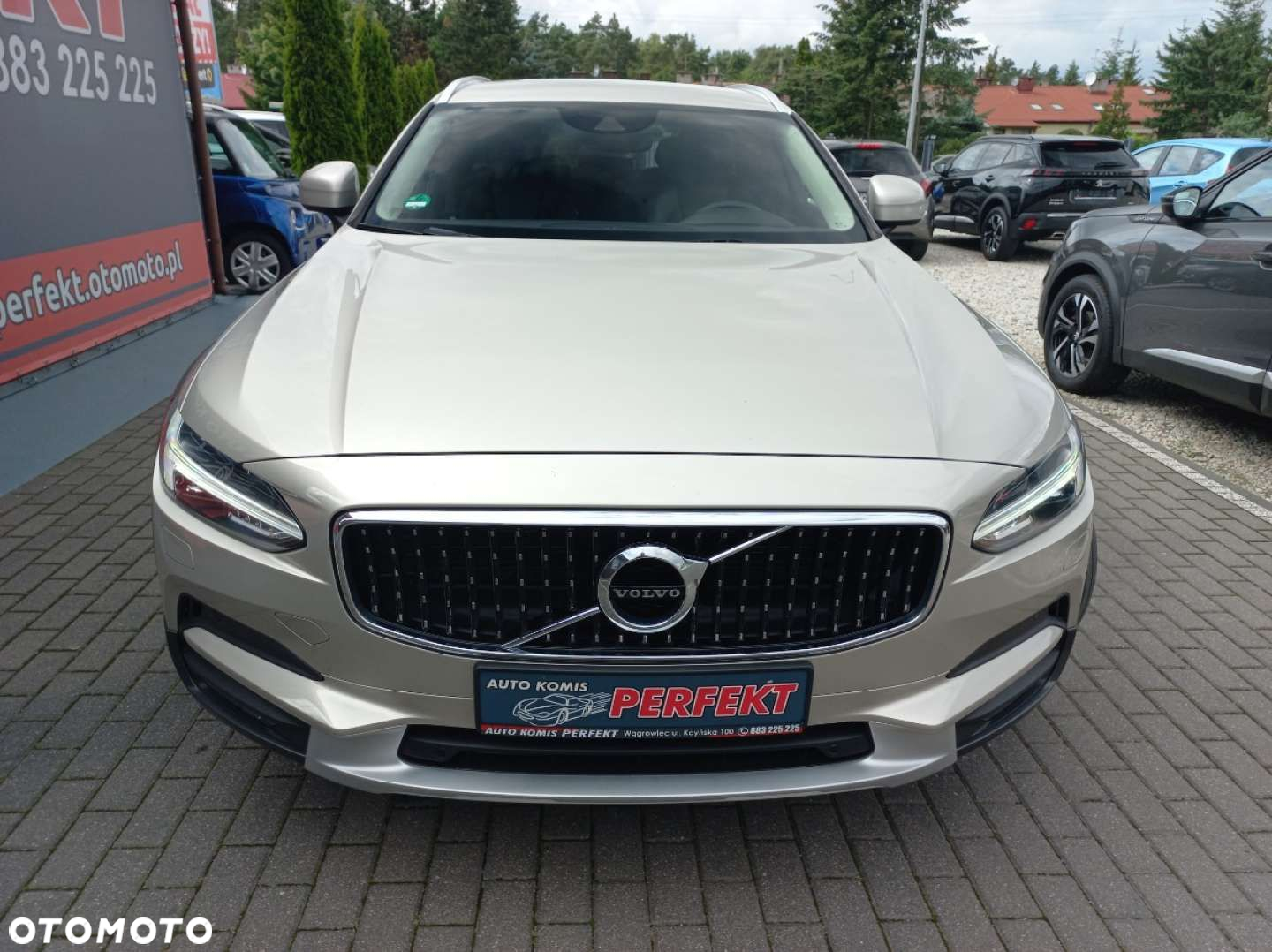 Volvo V90 Cross Country - 3