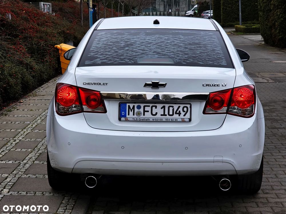 Chevrolet Cruze 1.8 LTZ+ - 5