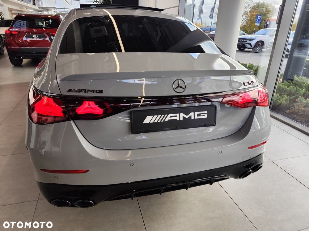 Mercedes-Benz Klasa E - 5