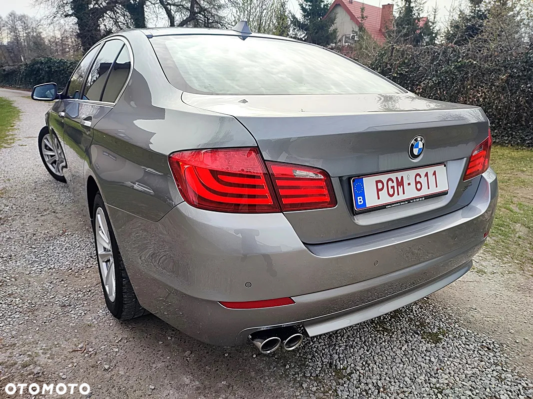 BMW Seria 5 520d - 27
