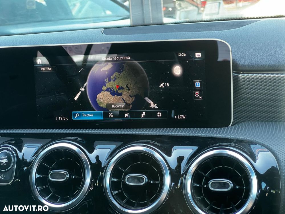 Mercedes-Benz A - 11