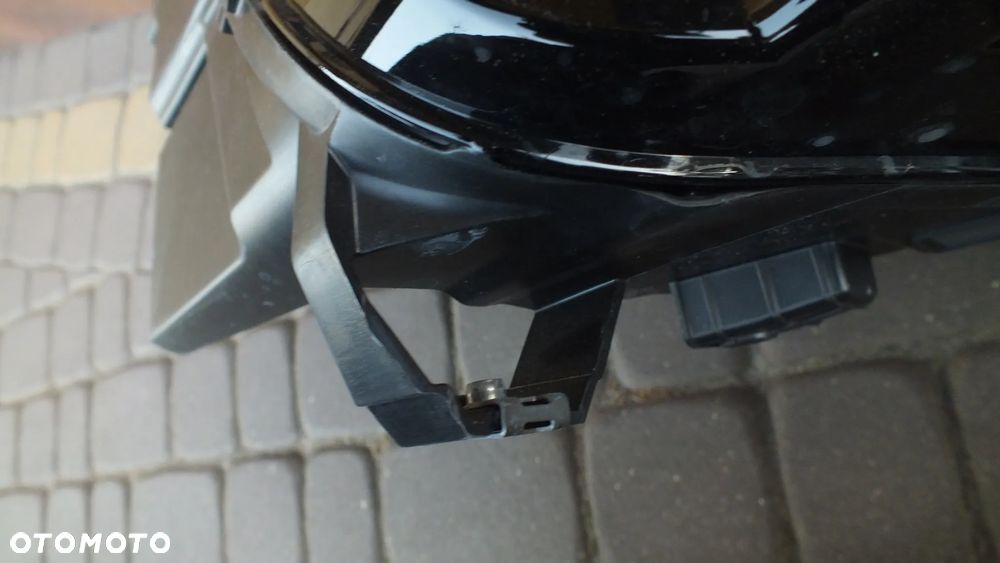 Lampa przednia prawa Citroen C3 Air Cross II - 9