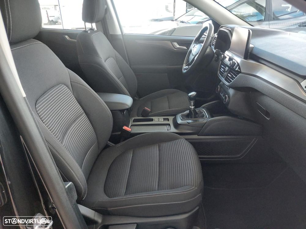 Ford Kuga 1.5 TDCi Titanium - 45