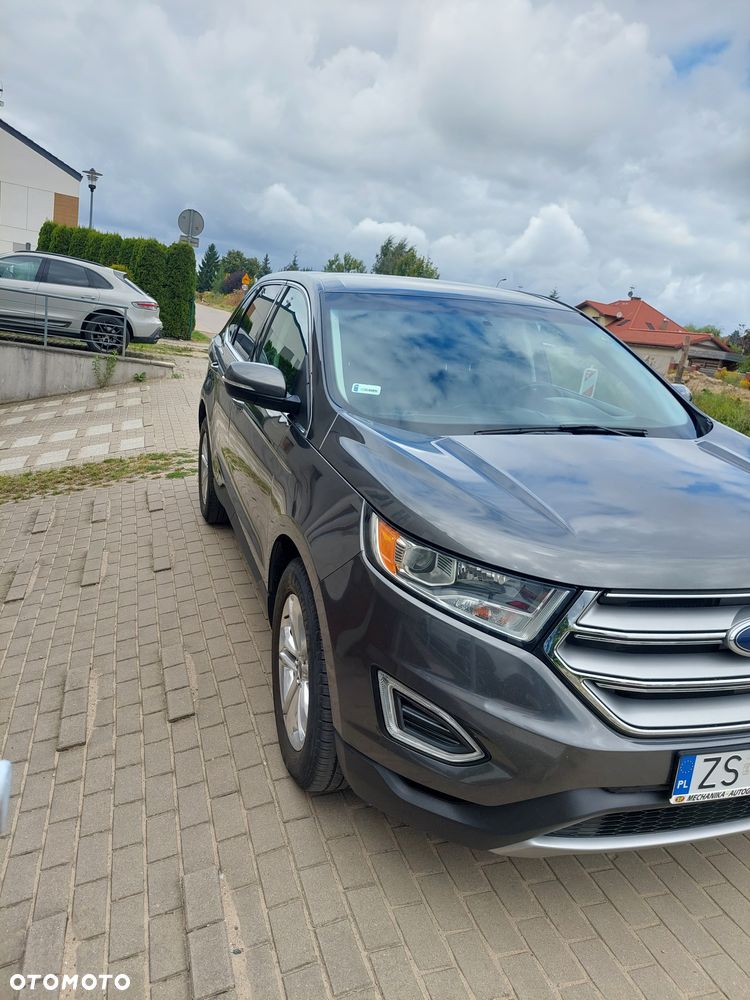 Ford Edge - 2