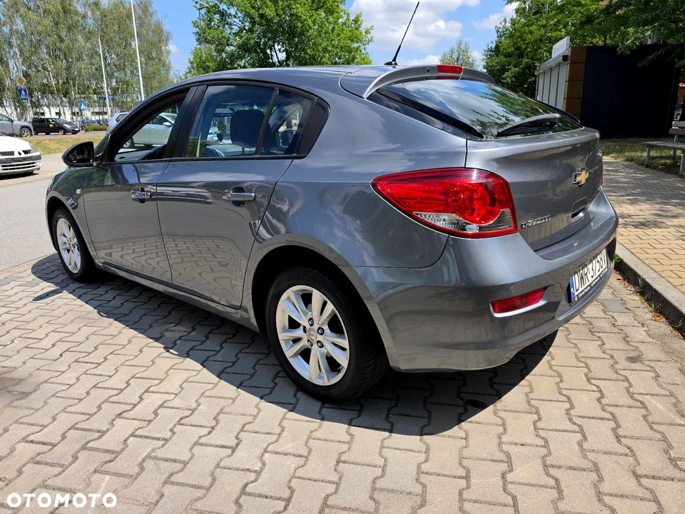 Chevrolet Cruze - 2