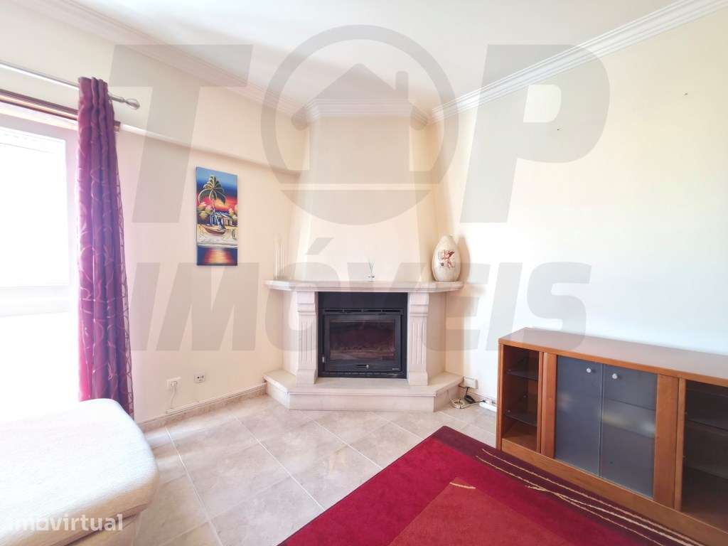 APARTAMENTO T2 TOTALMENTE MOBILADO E EQUIPADO COM VISTA TEJO - SANT... - Grande imagem: 3/27