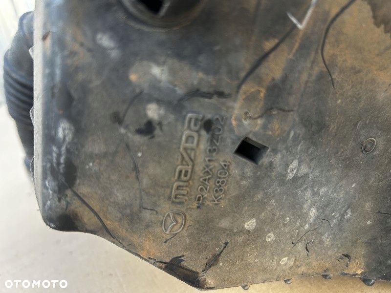 OBUDOWA FILTRA POWIETRZA MAZDA 3 13-17R 1.5D - 6