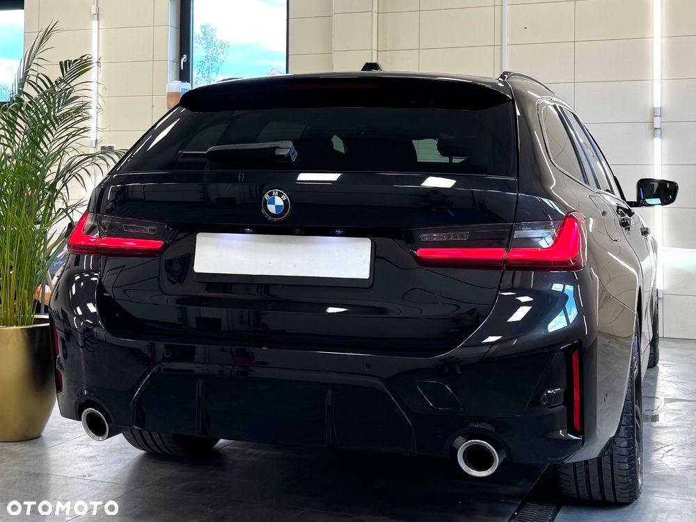 BMW Seria 3 320d xDrive M Sport sport - 9