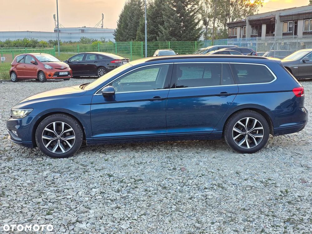 Volkswagen Passat Variant 2.0 TDI EVO Business DSG - 6