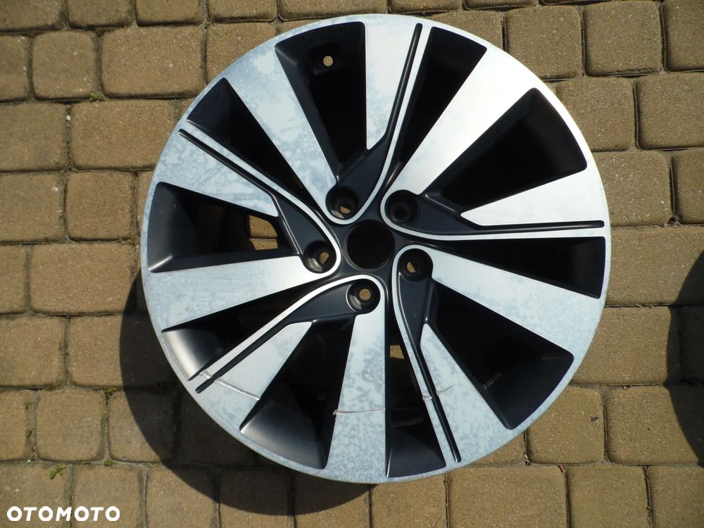 Felga 19" 5x114,3 KIA 52910-F1400 7,5x19 ET50,5 - 1