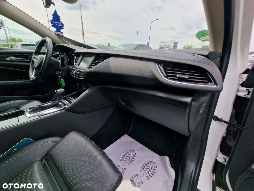 Opel Insignia - 27