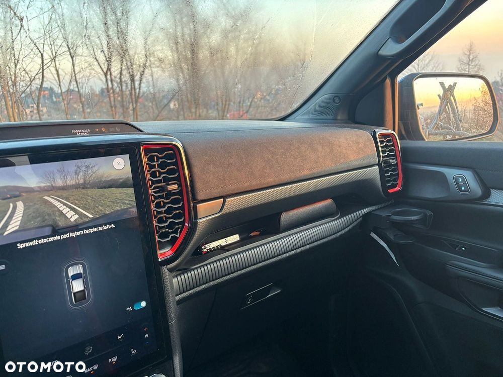 Ford Ranger Raptor - 17