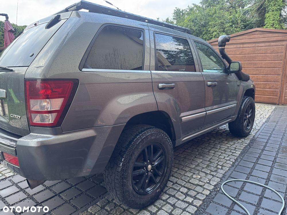 Jeep Grand Cherokee - 4