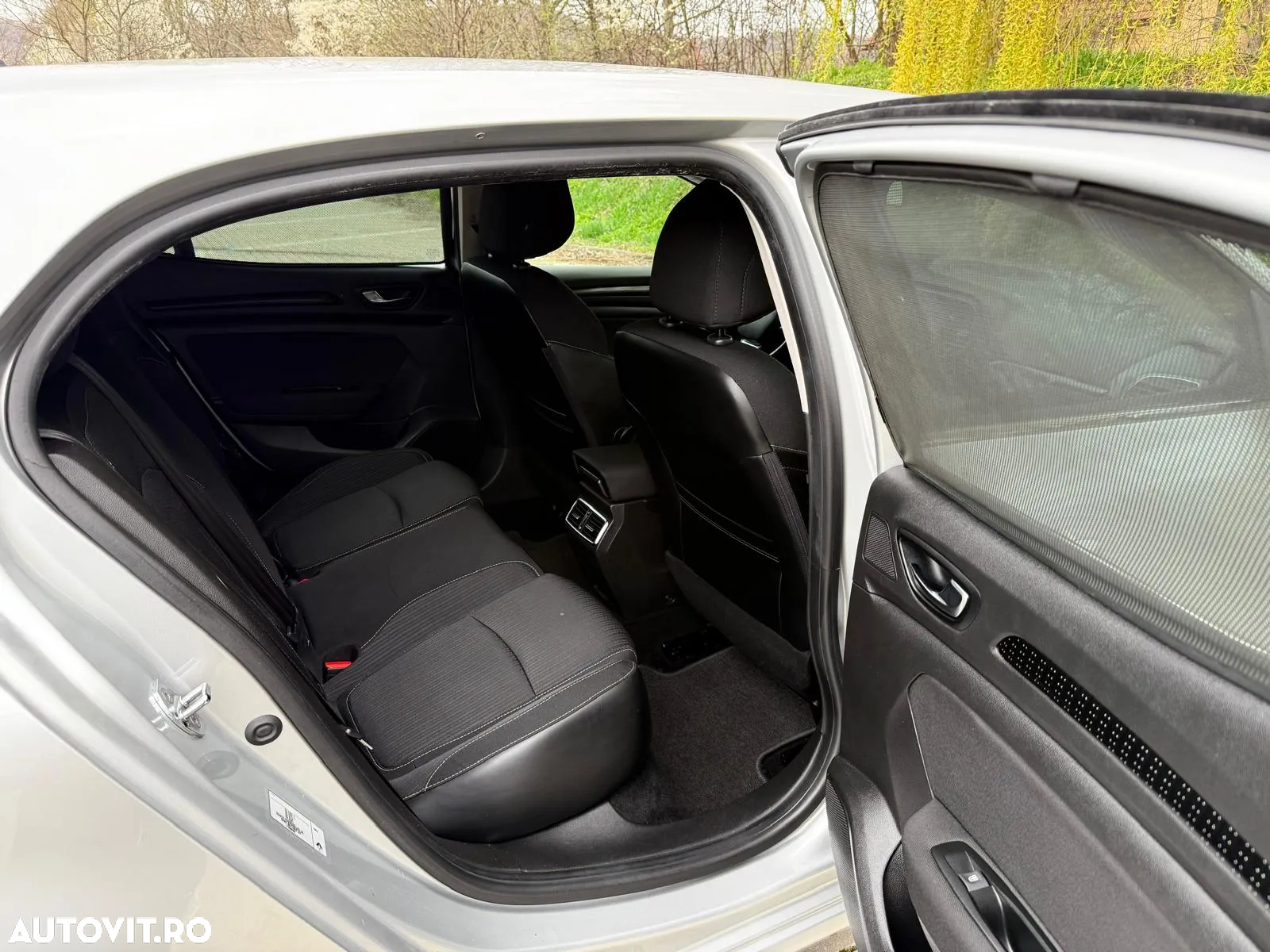Renault Megane ENERGY dCi EDC Zen - 18