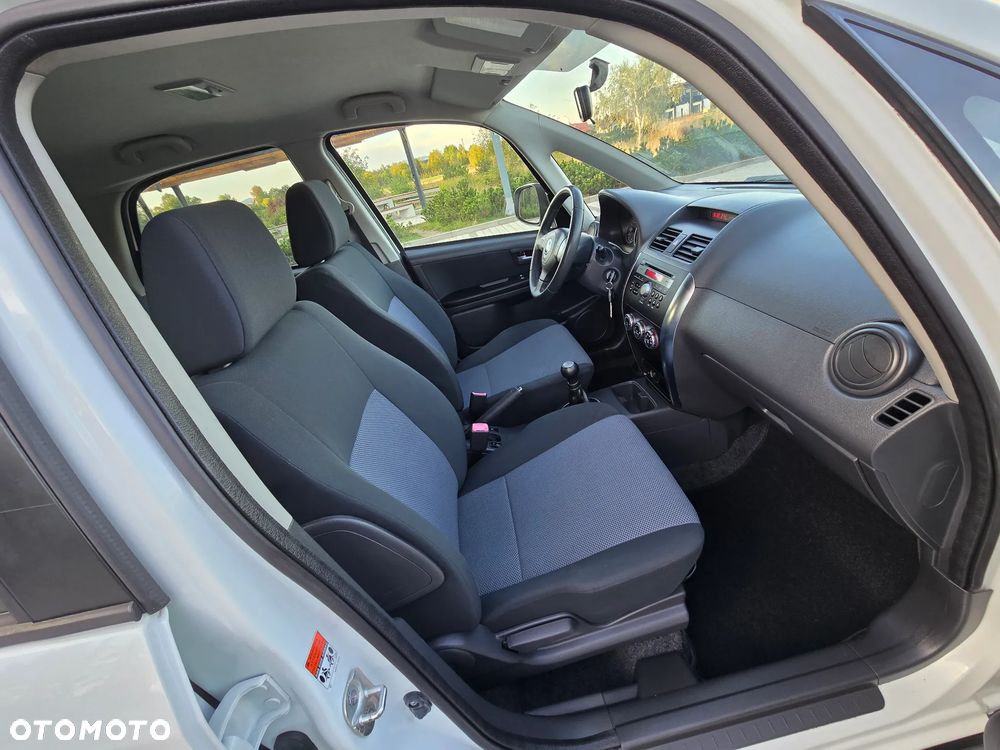 Fiat Sedici 1.6 16V 4x4 Luxury - 13