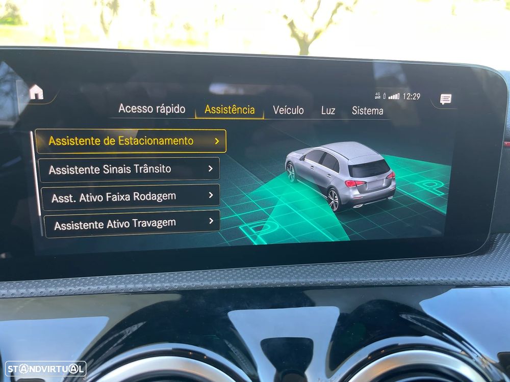 Mercedes-Benz A 250 e 8G-DCT AMG Line - 18