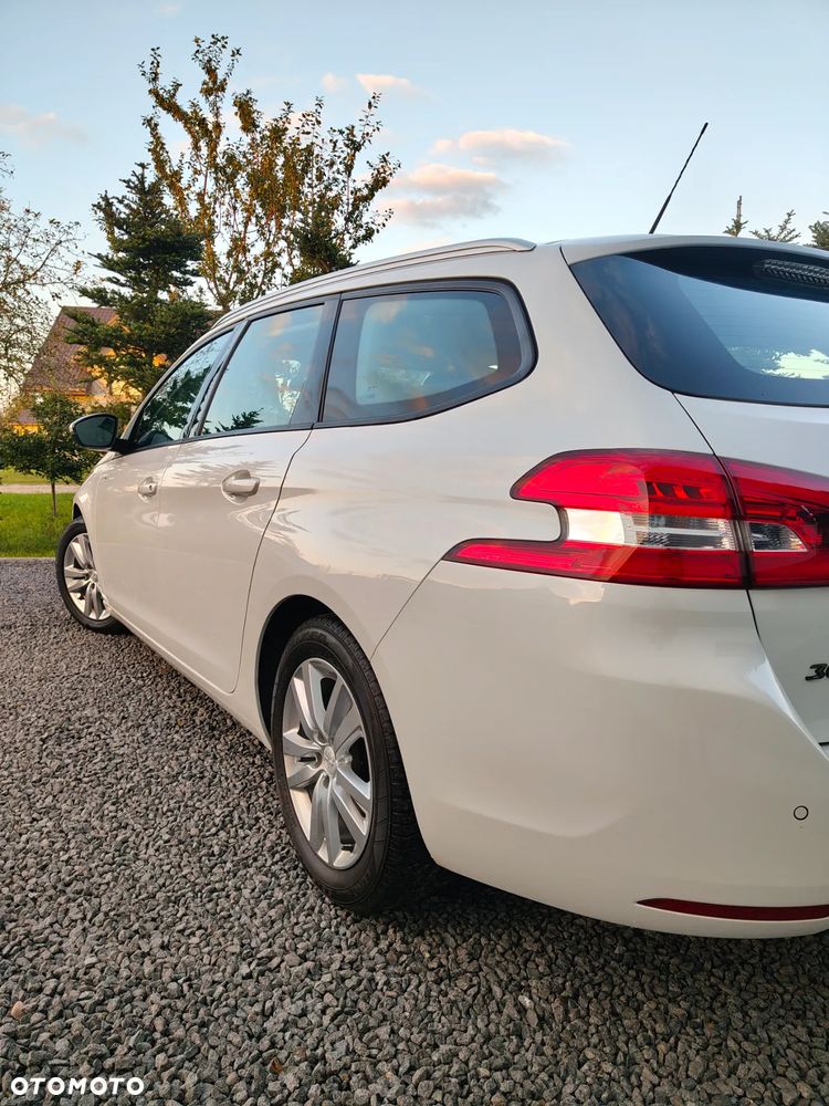 Peugeot 308 1.6 BlueHDi Business Line S&S - 1