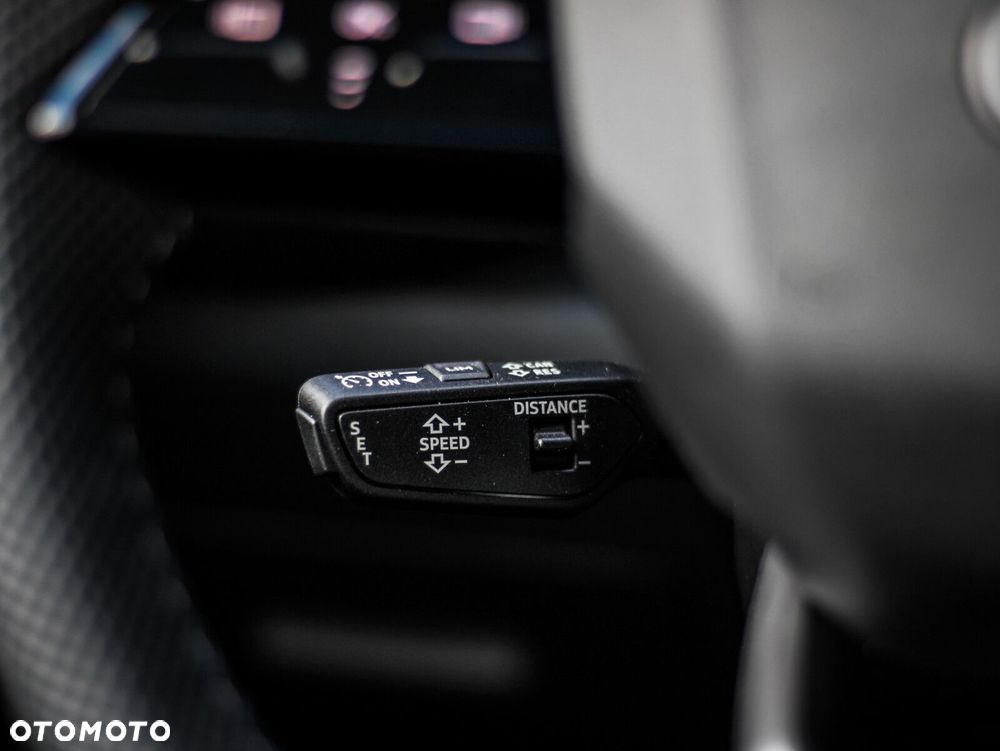 Audi Q5 Sportback - 28