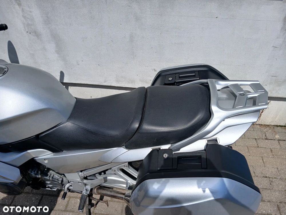 Yamaha FJR - 5