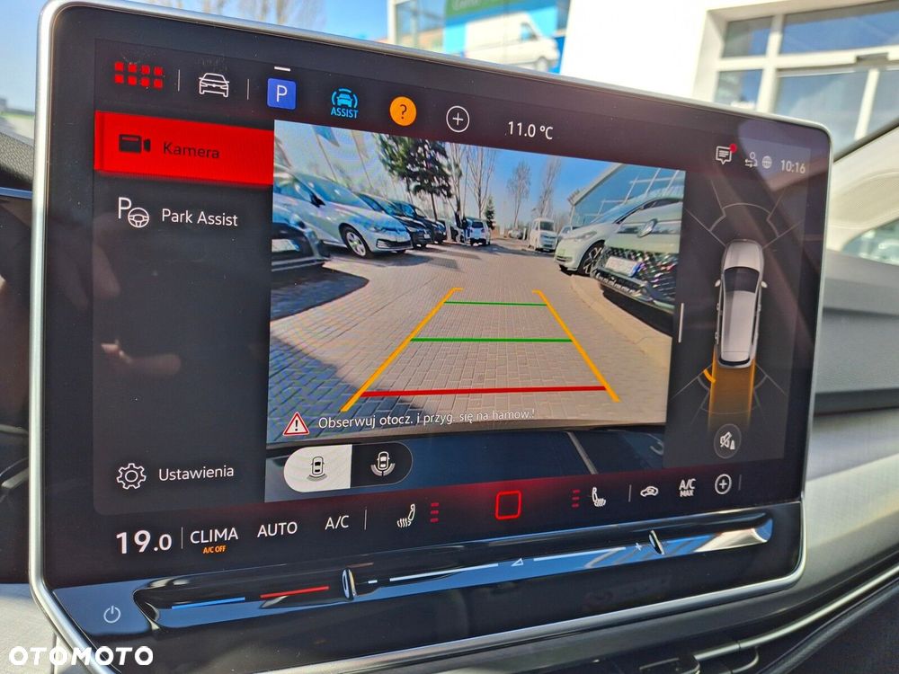 Volkswagen Golf 2.0 TDI Life Plus - 29