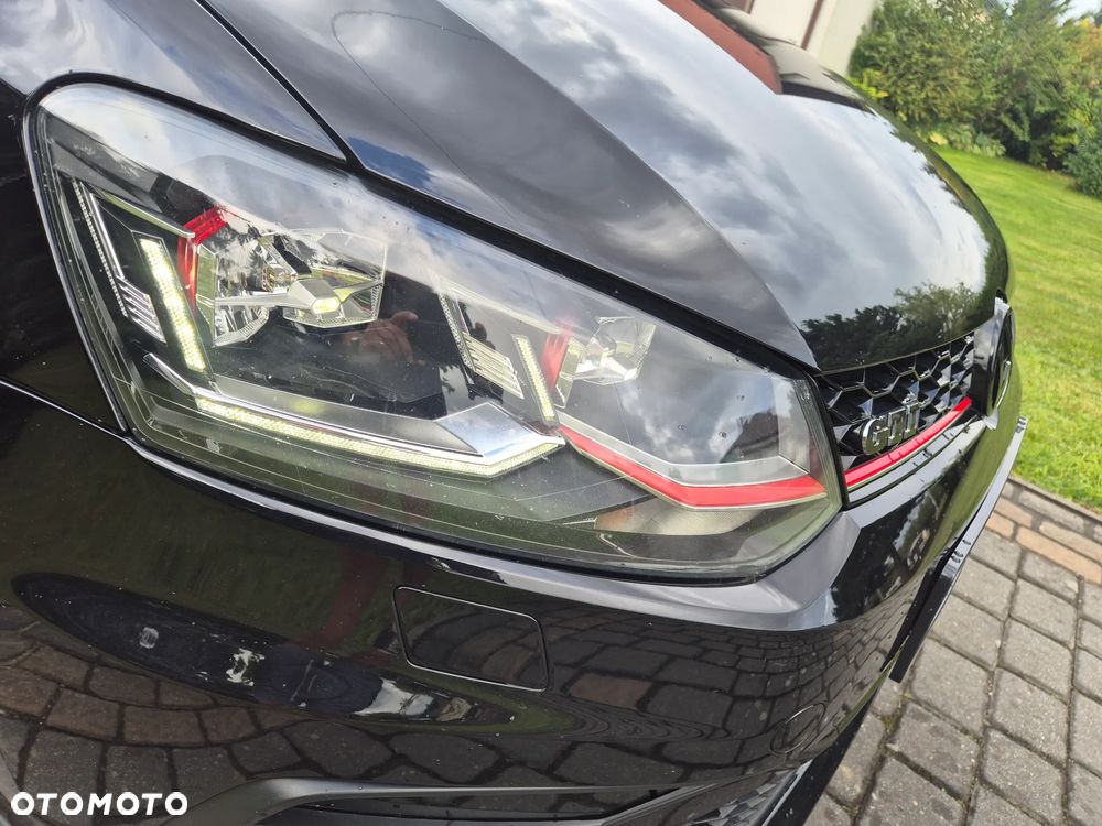 Volkswagen Polo 1.8 TSI BMT GTI - 13