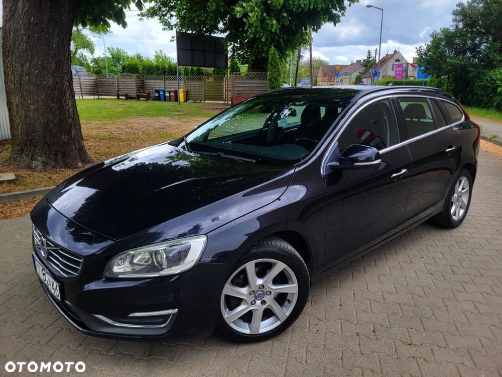 Volvo V60 D4 Drive-E Momentum - 4