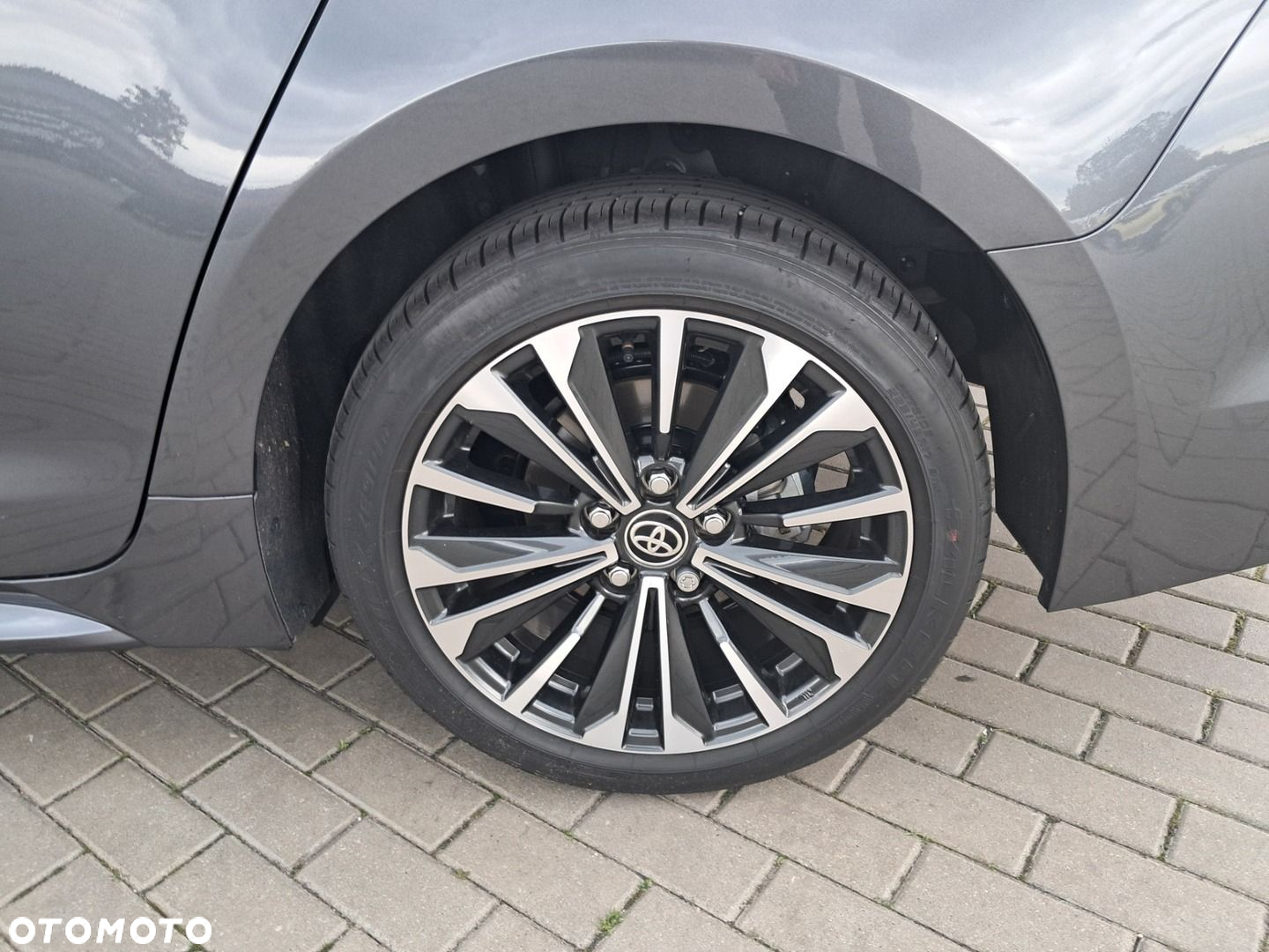 Toyota Corolla - 17