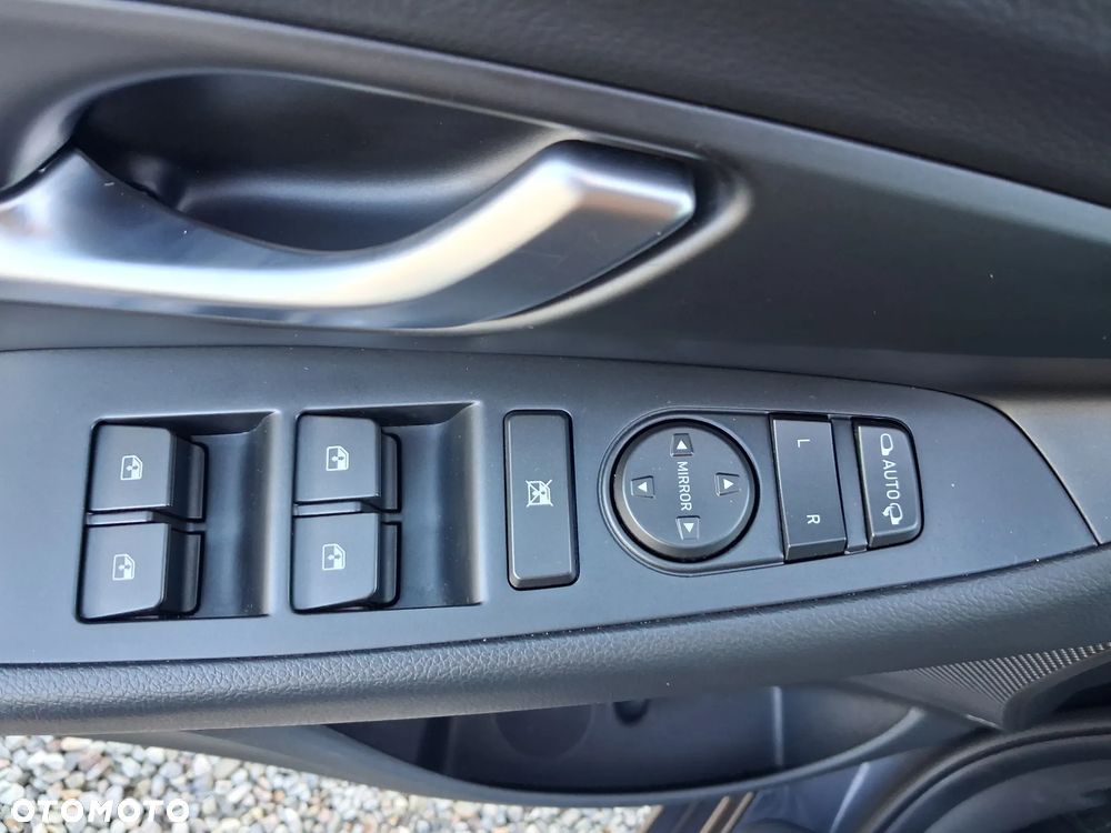 Hyundai i30 1.5 T-GDI 48V Smart DCT - 21