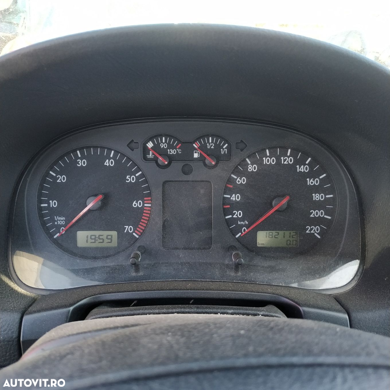 Dezmembrari  VW GOLF 4  1997  > 2006 1.4 16V Benzina - 7