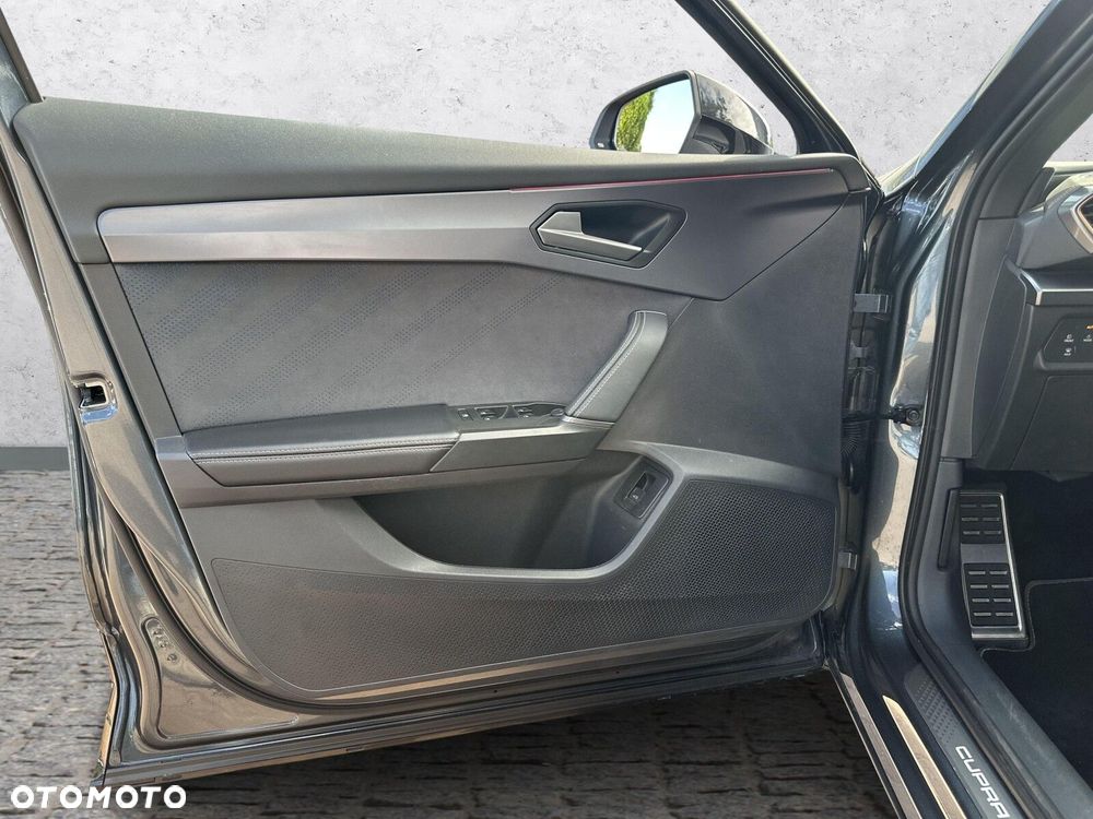 Cupra Formentor 1.5 eTSI mHEV DSG - 13