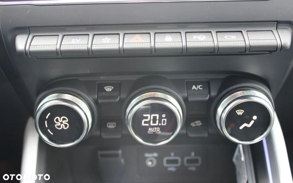 Renault Captur ver-1-6-e--tech-plug--in-intens - 7
