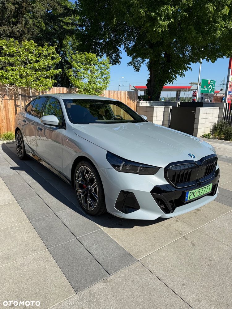 BMW i5 - 1