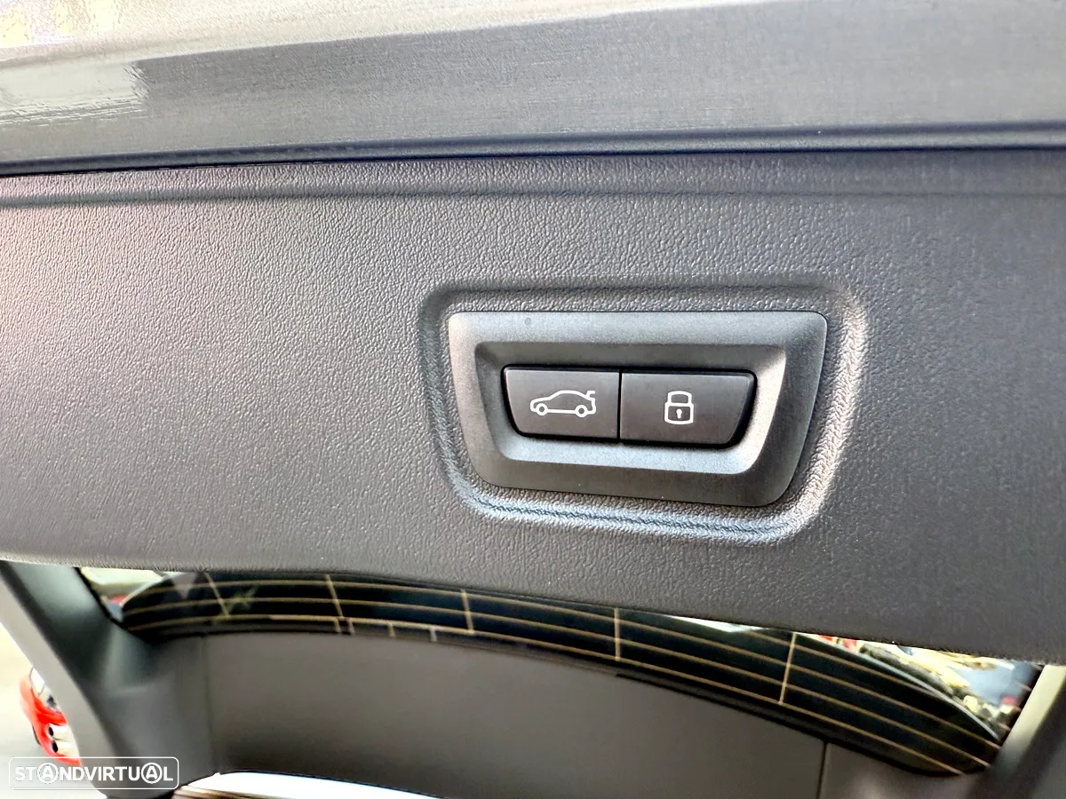 BMW 530 e Pack Desportivo M Pro - 39