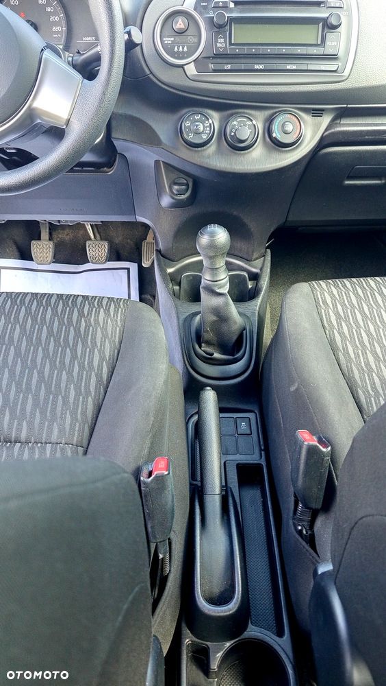 Toyota Yaris 1.0 VVT-i Life - 31