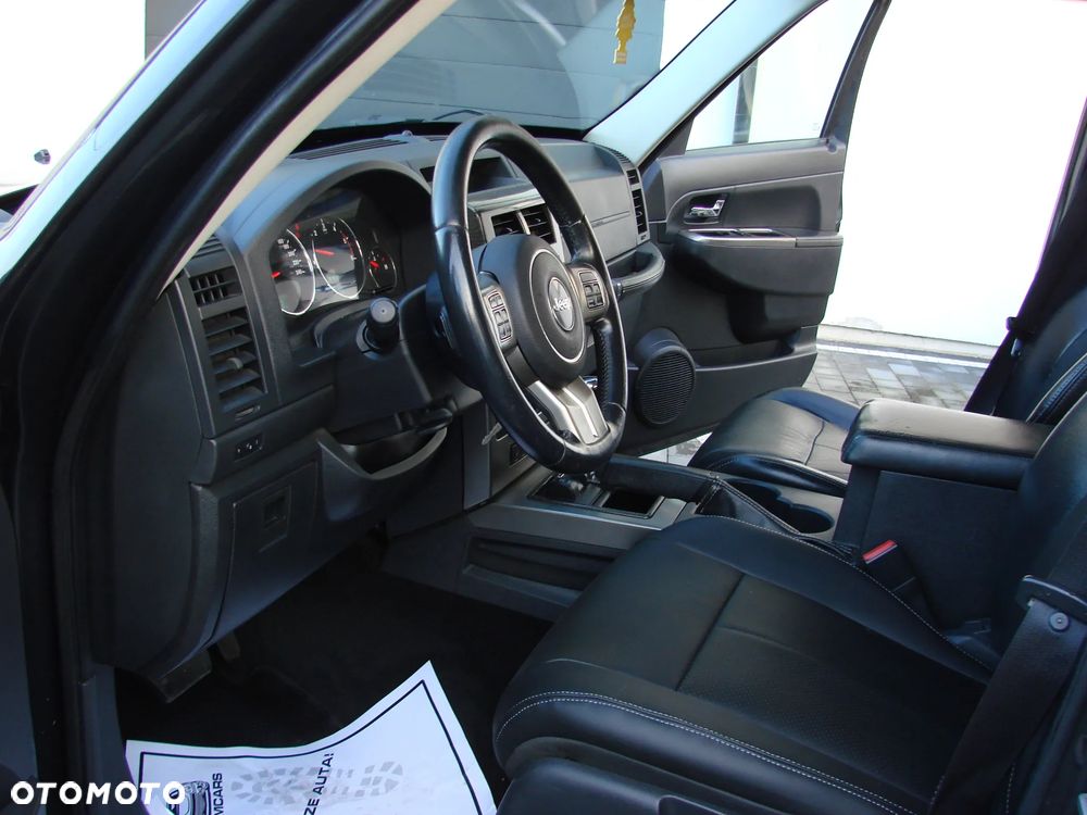 Jeep Cherokee 2.8 CRD Limited - 18
