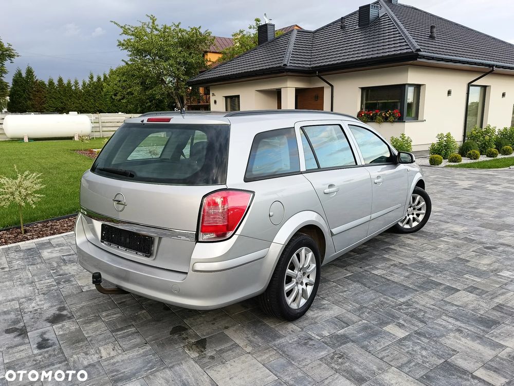 Opel Astra 1.8 Edition - 2