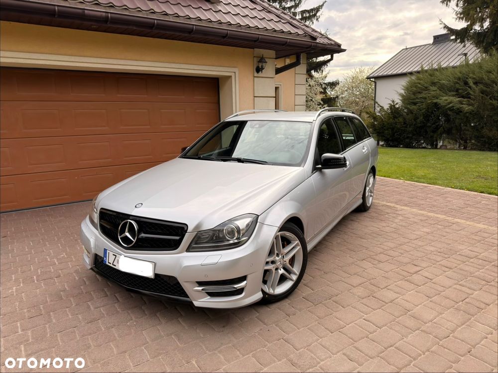 Mercedes-Benz Klasa C 250 CDI 4Matic 7G-TRONIC Avantgarde Edition - 2
