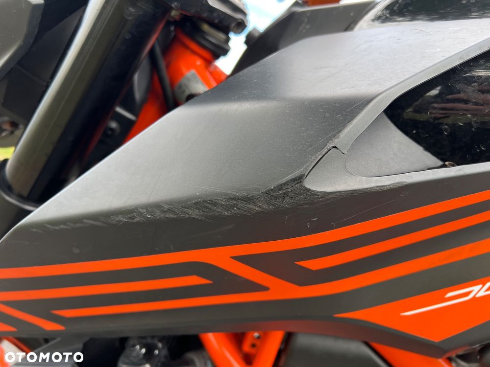 KTM Duke - 12