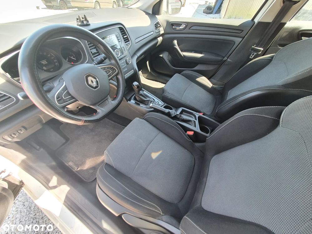 Renault Megane - 9