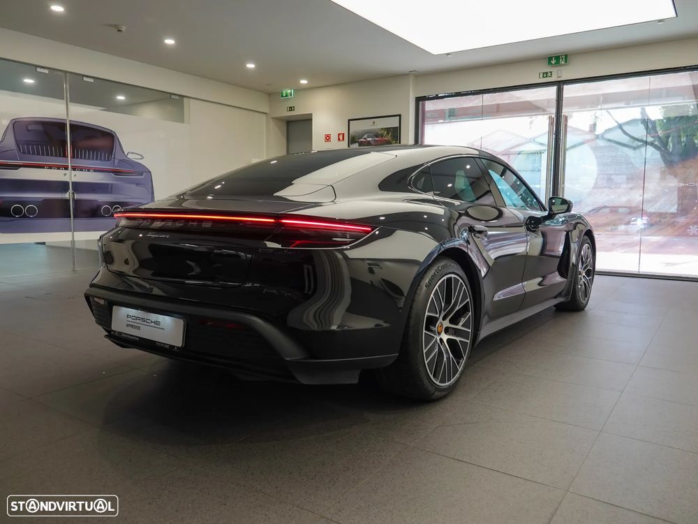 Porsche Taycan Standard - 6