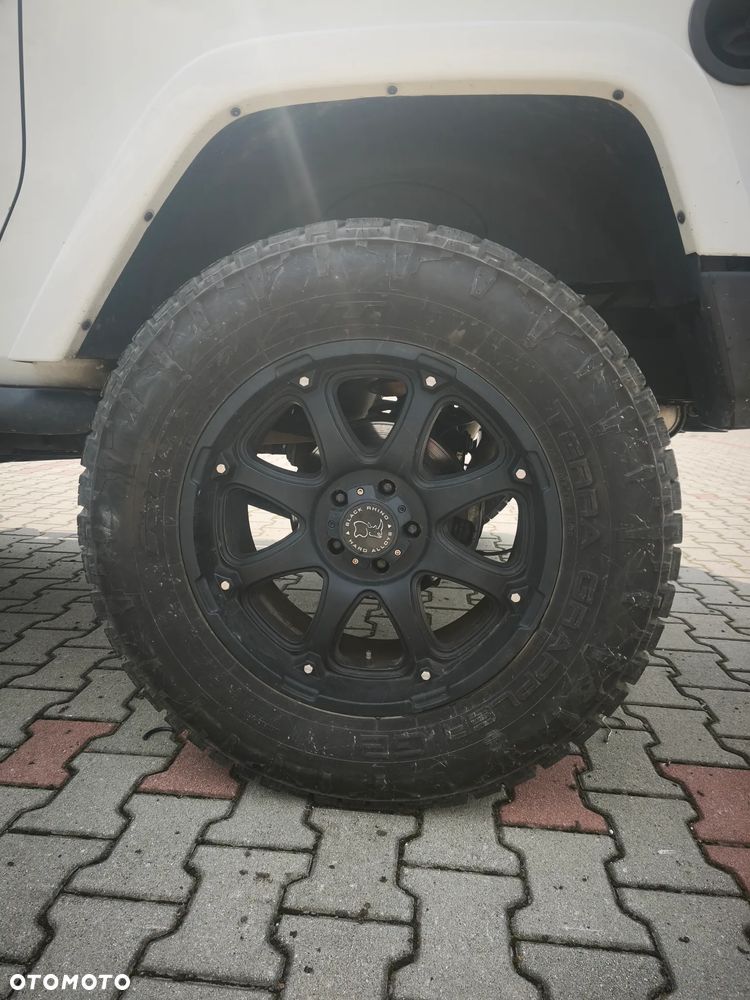 Jeep Wrangler - 16
