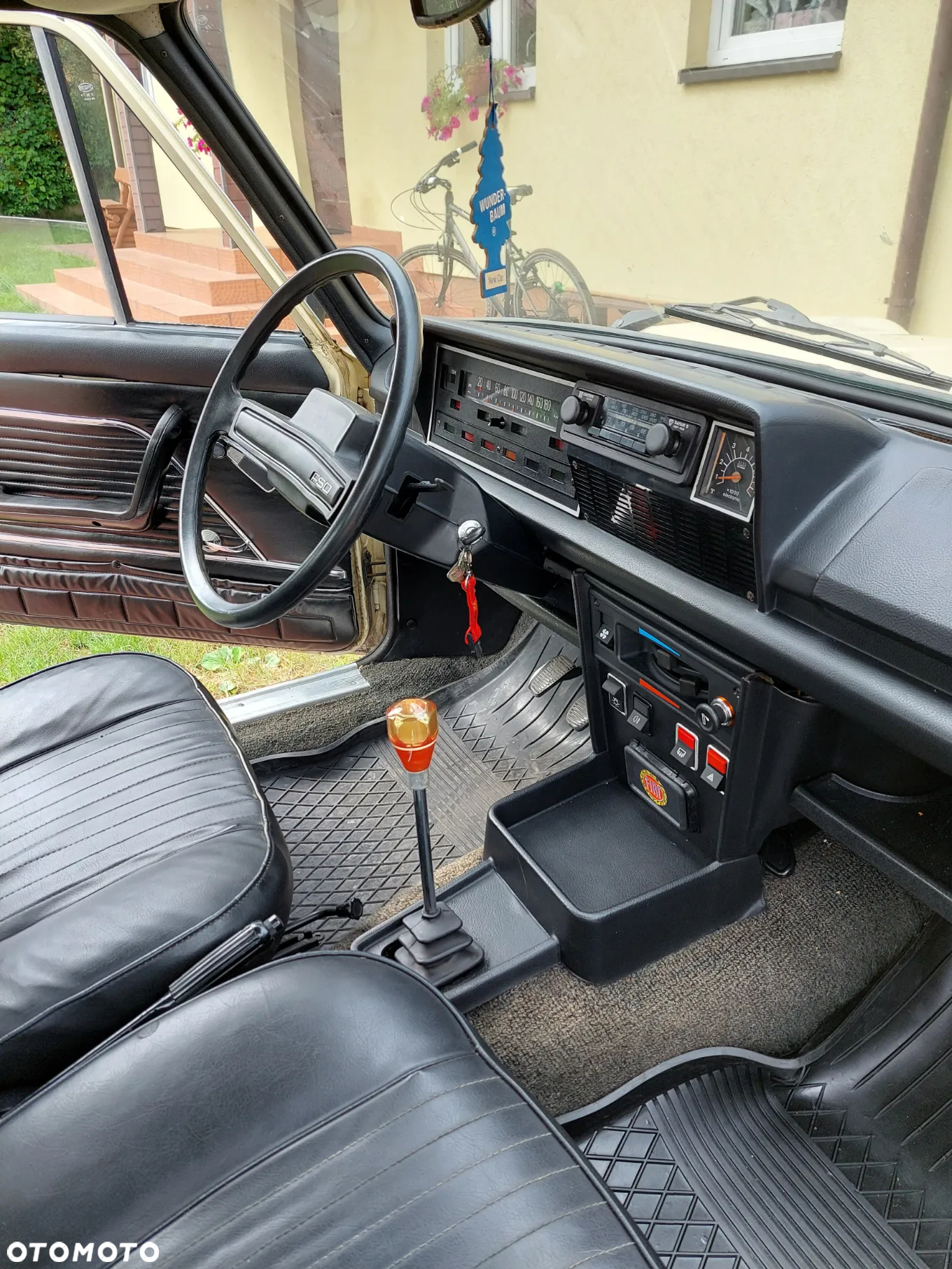 Fiat 125p - 11