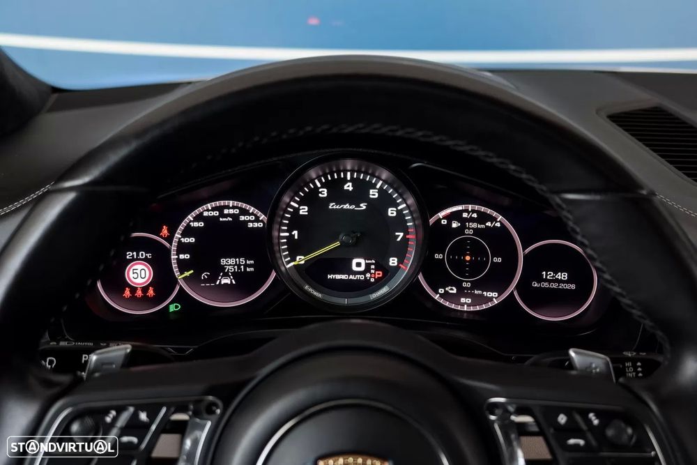 Porsche Cayenne Coupé Turbo S E-Hybrid - 8