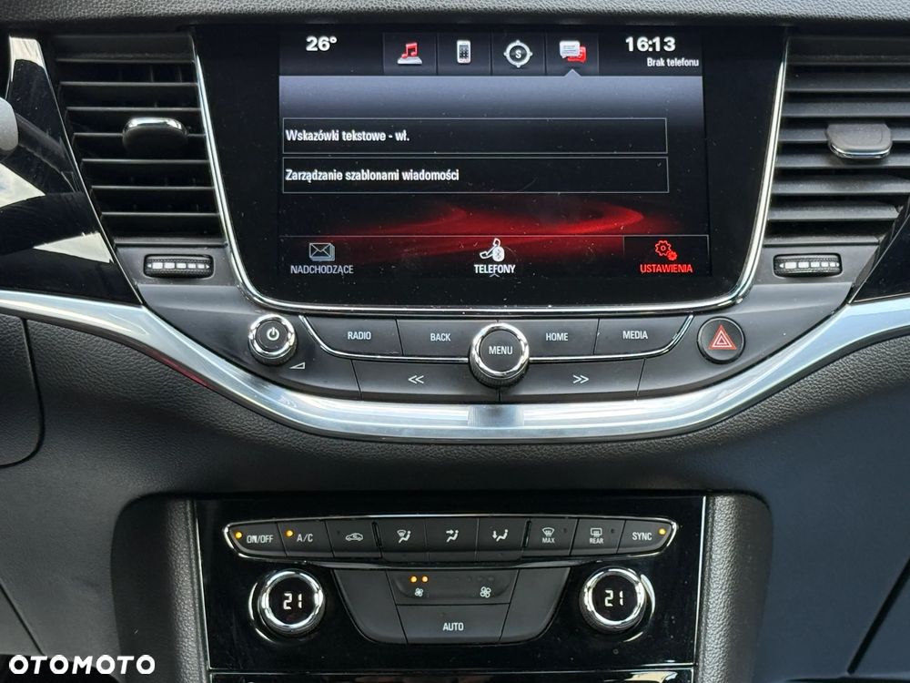 Opel Astra 1.4 T Dynamic S&S - 8