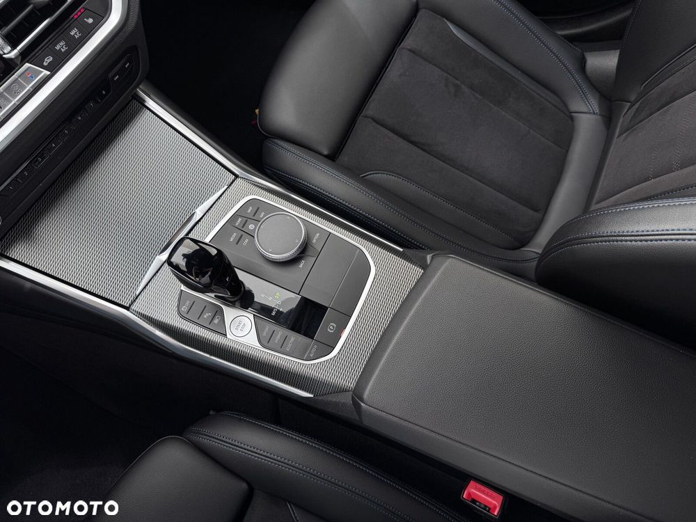 BMW Seria 3 - 24