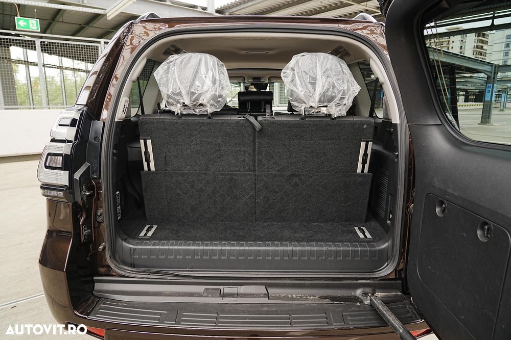Toyota Land Cruiser 2.8l D-4D 204 CP A/T 7 locuri Luxury AVS Brown - 18