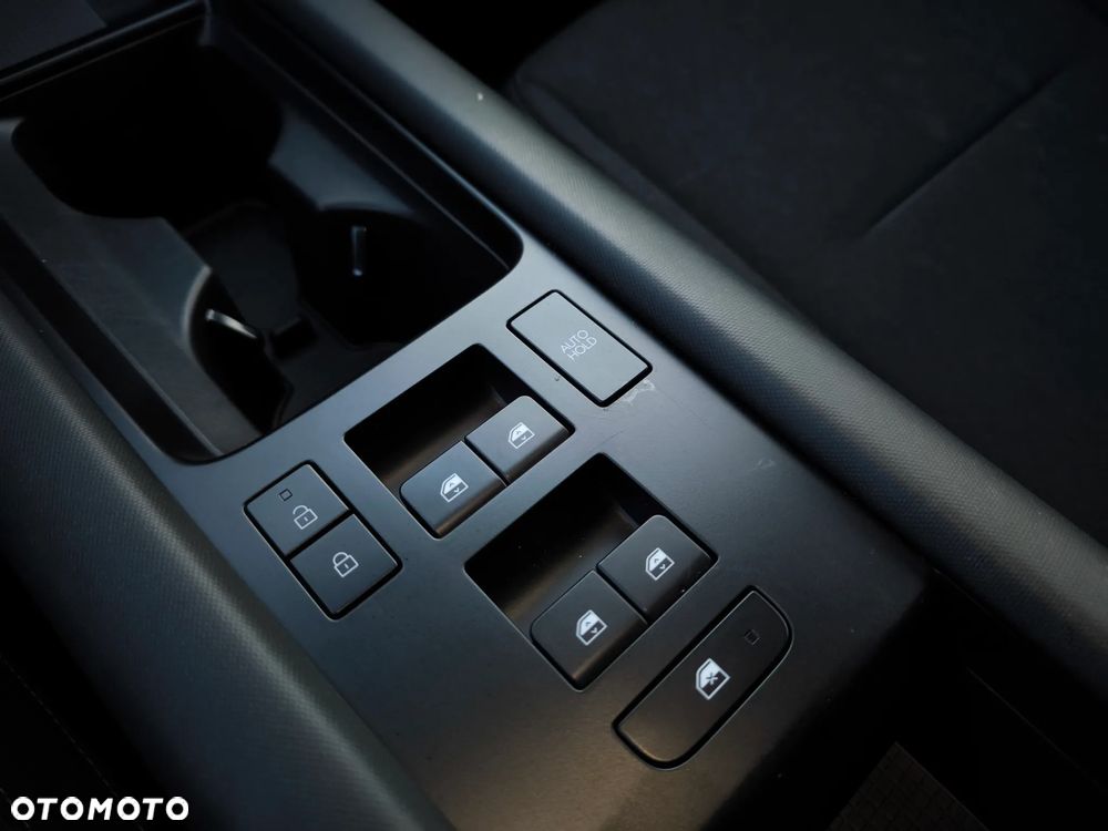 Hyundai IONIQ 6 77,4 kWh Uniq - 16