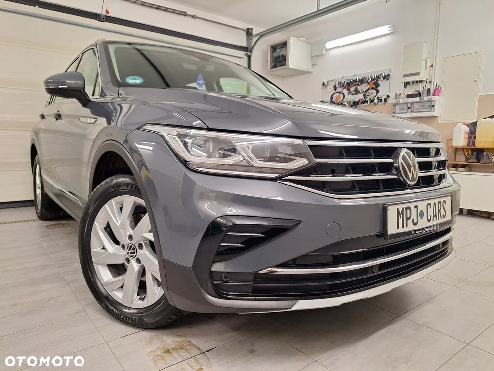Volkswagen Tiguan 2.0 TDI SCR 4MotION DSG Elegance - 2