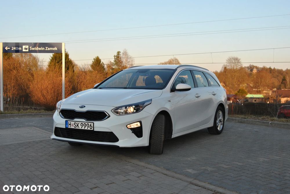 Kia Ceed 1.6 CRDi Vision - 2