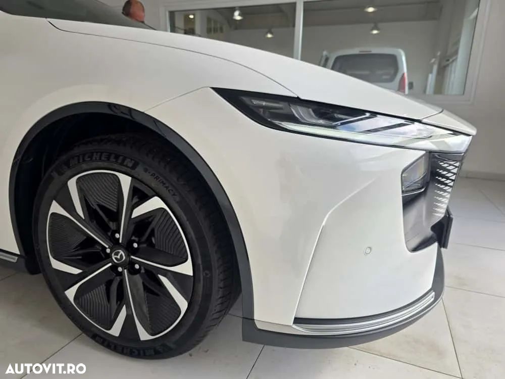 Mazda 6e 68 kW BEV Takumi - 6